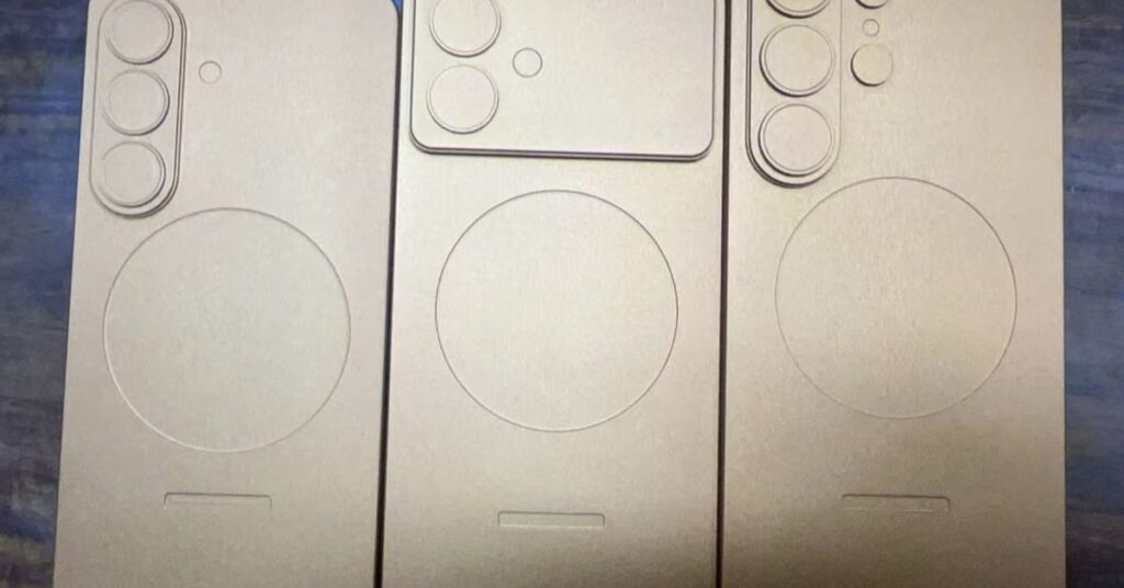 Galaxy S26 Family Photo Causes Online Commotion