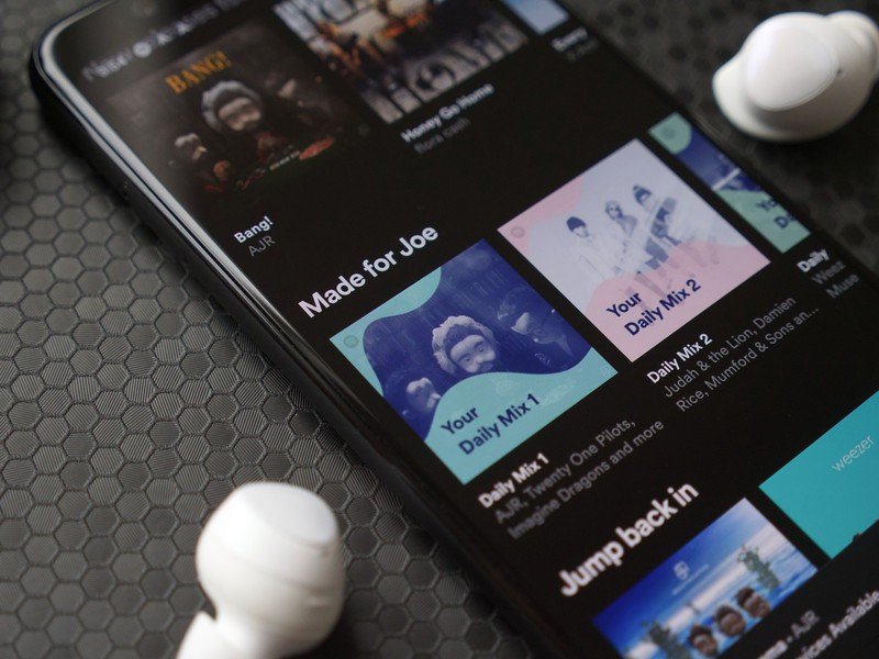 Spotify’s having major issues on Samsung and Google phones—this is why