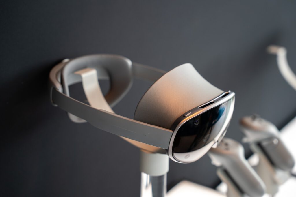 Galaxy XR Headset Now Available for Whopping $1800