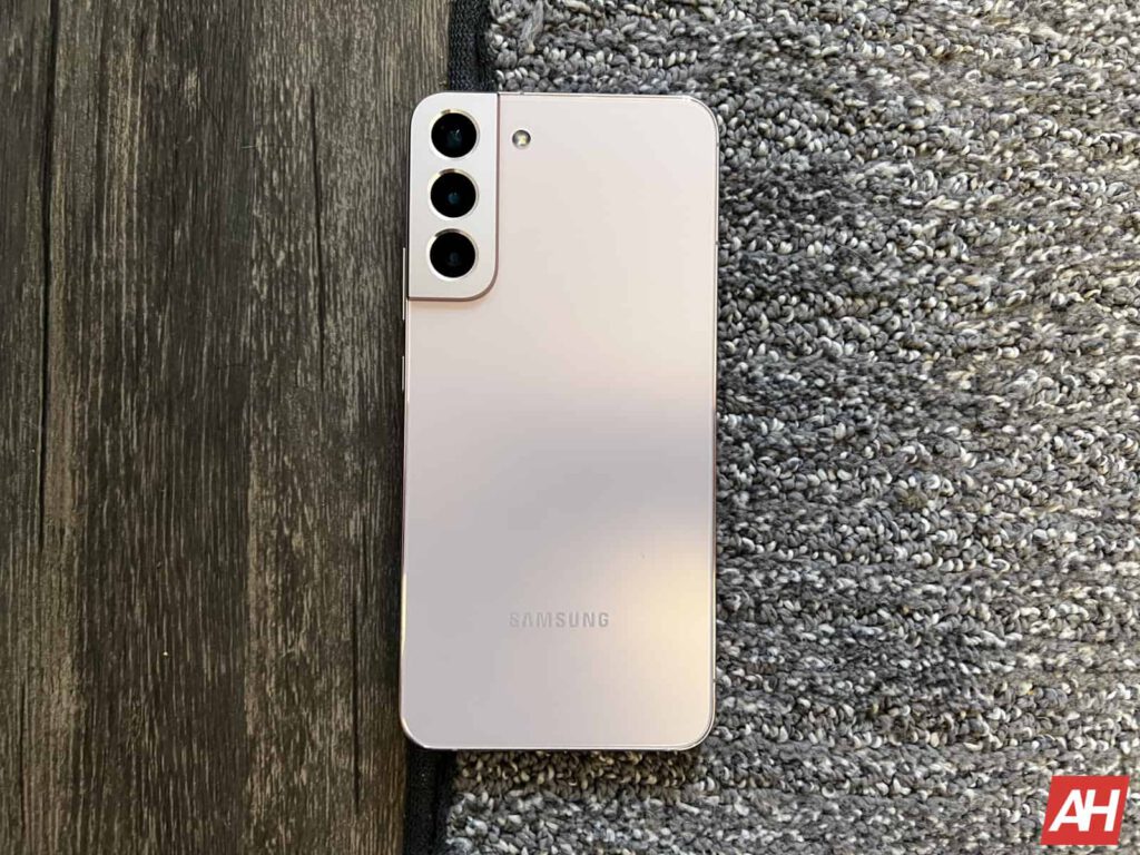 [UPDATED] Galaxy S22 Series Gets Its Final Major Android Update — One UI 8.0 Is Rolling Out Now