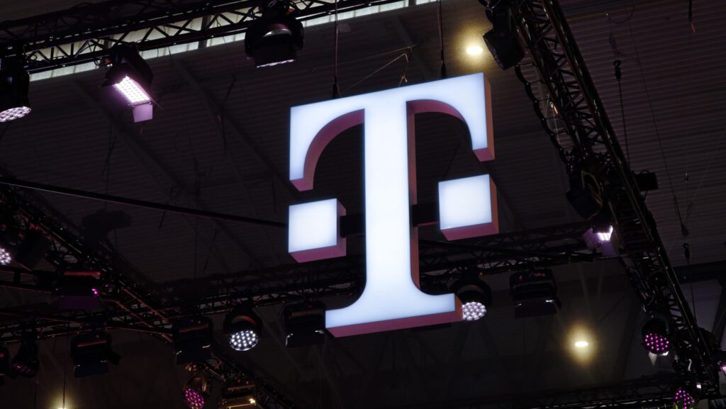 An $800 DIY setup was all it took to intercept T-Mobile data