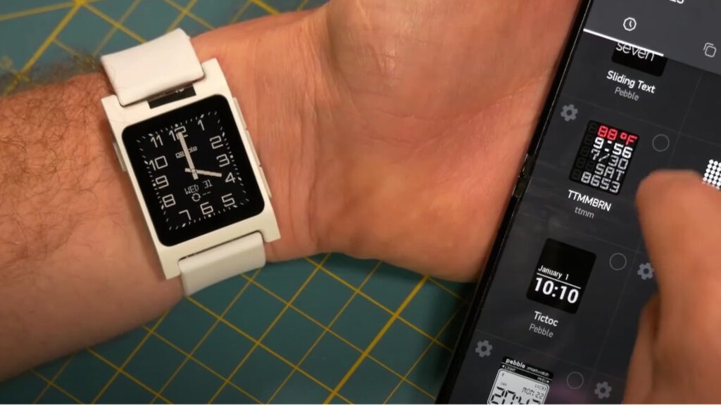 Pebble founder accused of ‘stealing’ developer community’s work (Update: Founder’s response)